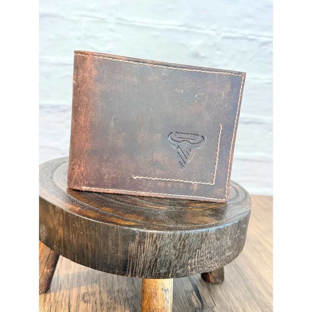 American Bison Mens Brown Distressed Genuine Leather Bifold Wallet with Wood Box